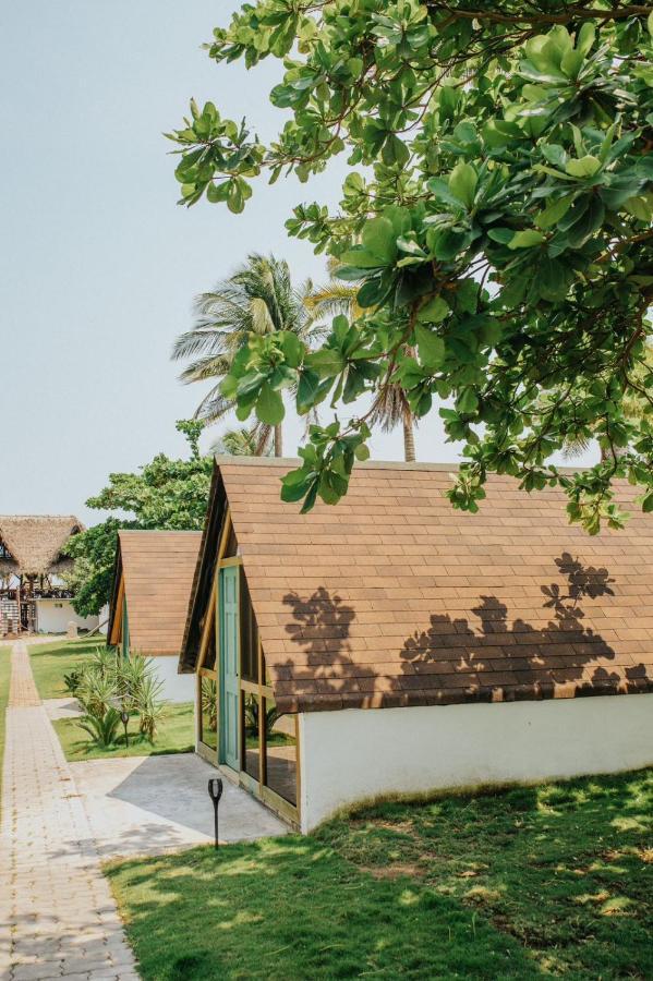Los Olivos La Playa Hotel Y Restaurante Escuintla Luaran gambar